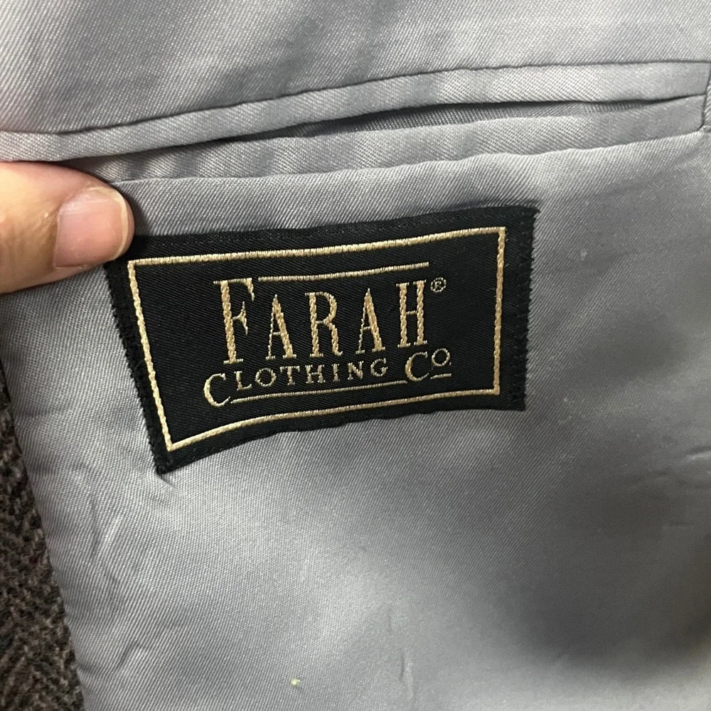 Farah Clothing Co ***missing button